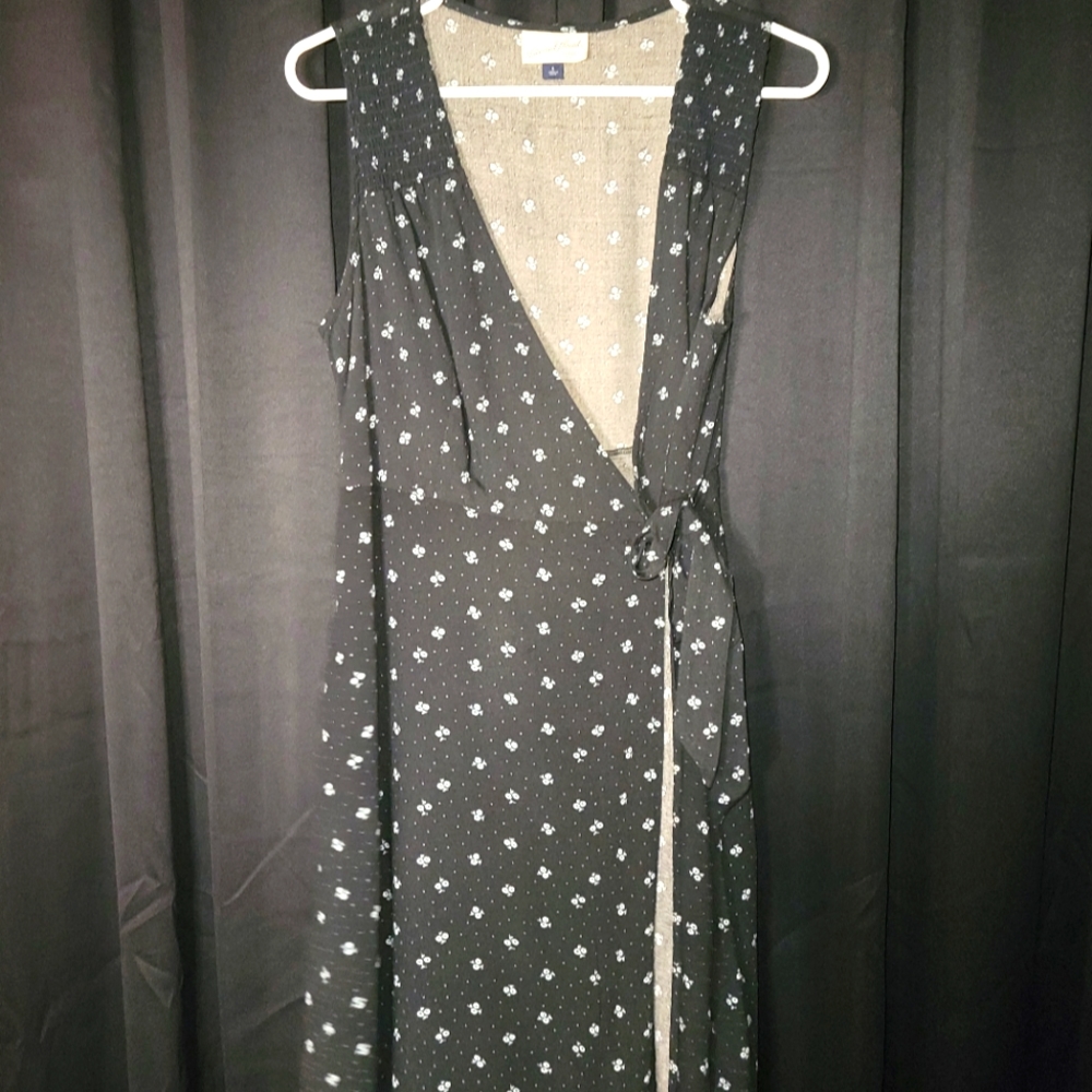 Universal Thread Floral Dress Wrap Tie Through Black Small